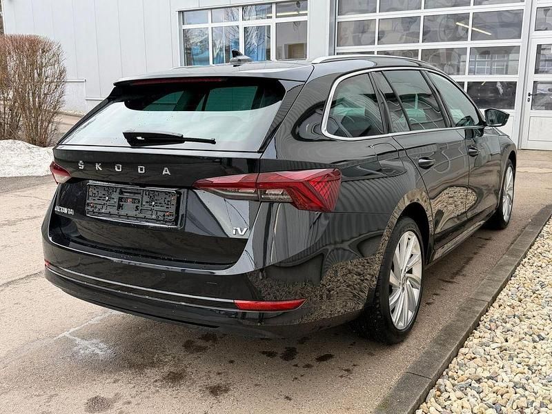 Gebraucht Skoda Octavia Style 204 PS (150 kW) 2021 Schwarz Limousine