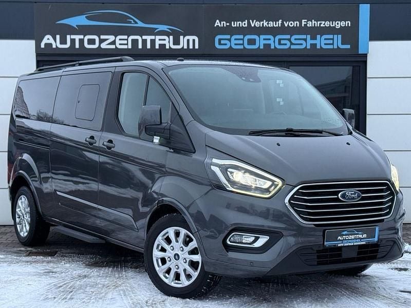 Gebraucht Ford Tourneo Custom Titanium 185 PS (136 kW) 2020 Grau Van