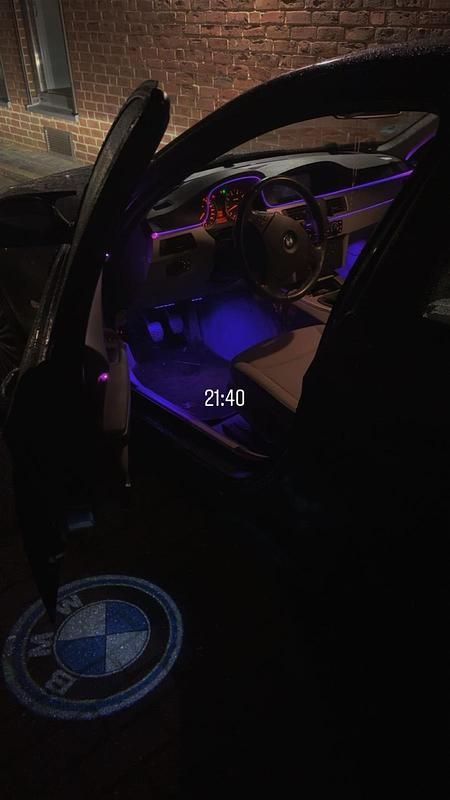 Gebraucht BMW 318 129 PS (94 kW) 2005 Blau Limousine