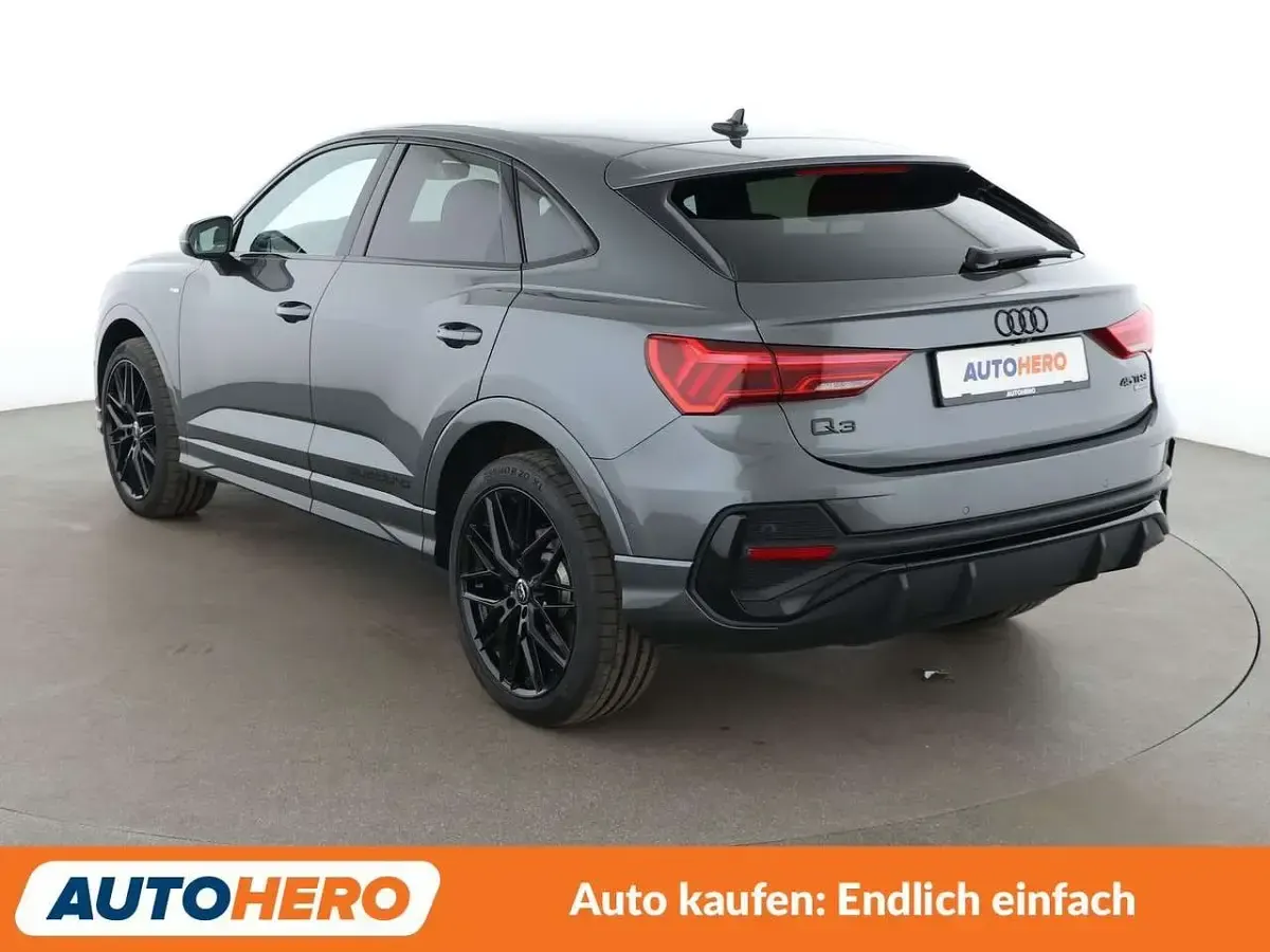 Gebraucht Audi Q3 S-Line 245 PS (180 kW) 2024 Daytonagrau SUV