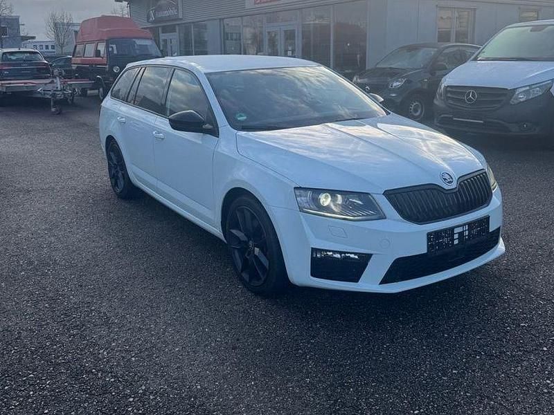 Gebraucht Skoda Octavia RS 184 PS (135 kW) 2017 Weiß Kombi