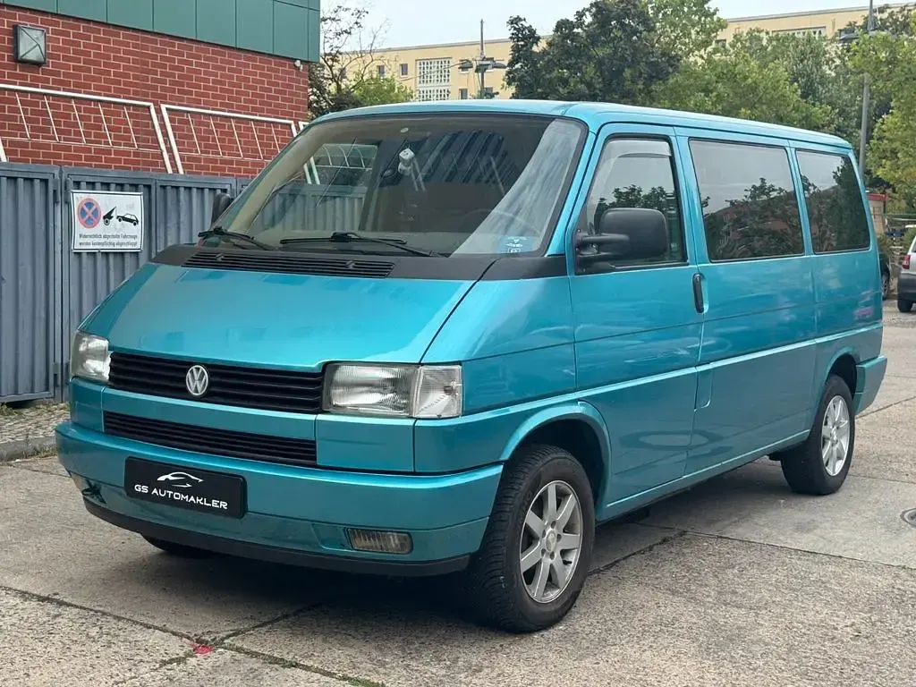 Gebraucht VW T4 84 PS (61 kW) 1990 Jamaikablaumetallic Van