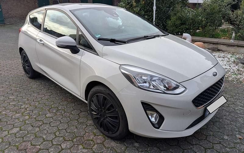 Gebraucht Ford Fiesta S 75 PS (55 kW) 2020 Andere farben Limousine