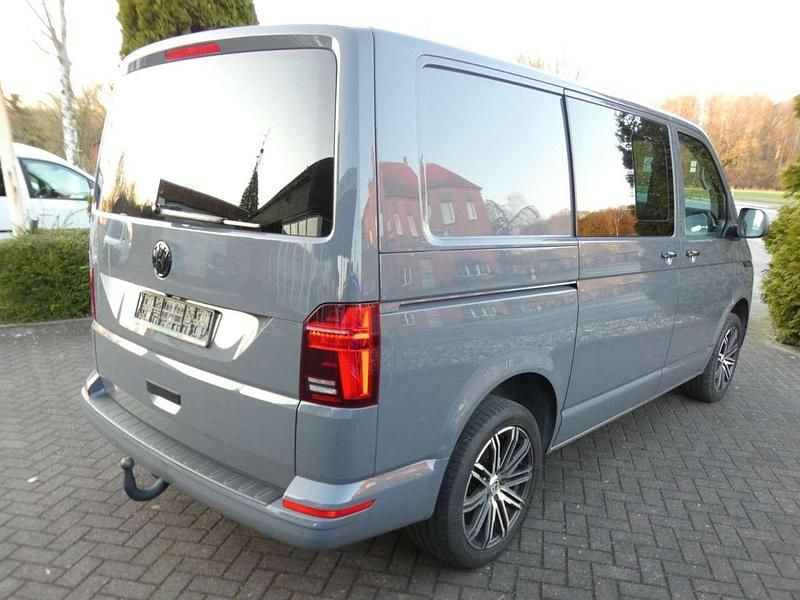 Gebraucht VW Transporter R 204 PS (150 kW) 2022 Puregrey (grau) Van