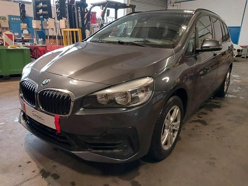 Gebraucht BMW 218 Advantage 140 PS (102 kW) 2019 Grau Van / Kleinbus