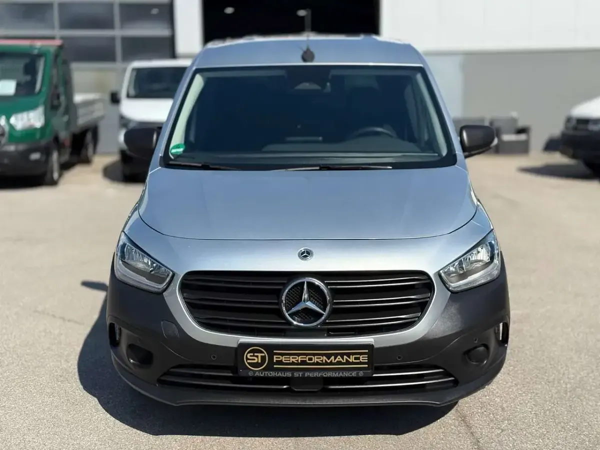 Gebraucht Mercedes Citan 112 116 PS (85 kW) 2022 Silber Van / Kleinbus