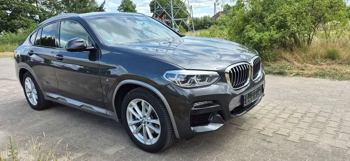 Gebraucht BMW X4 M Sport 252 PS (185 kW) 2021 Sophistograu brillanteffekt SUV