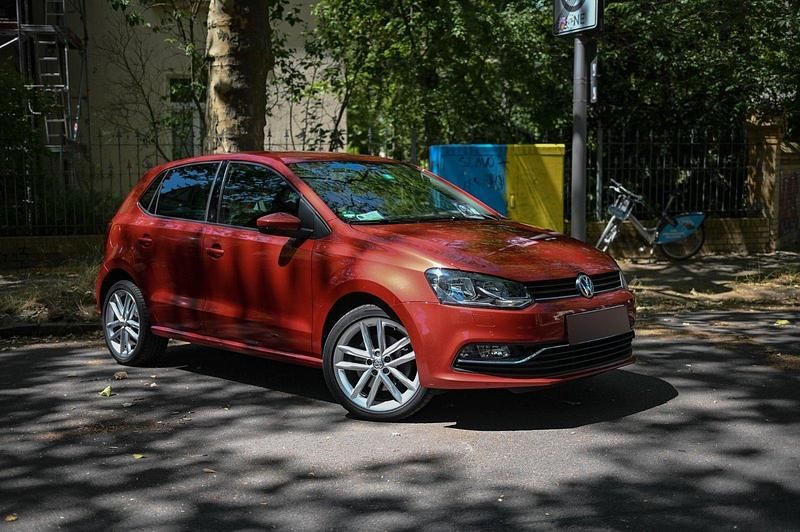Rot Gebraucht 2014 VW Polo Highline Kleinwagen | 8.500 € (Fairer Preis) - Bild 1/4