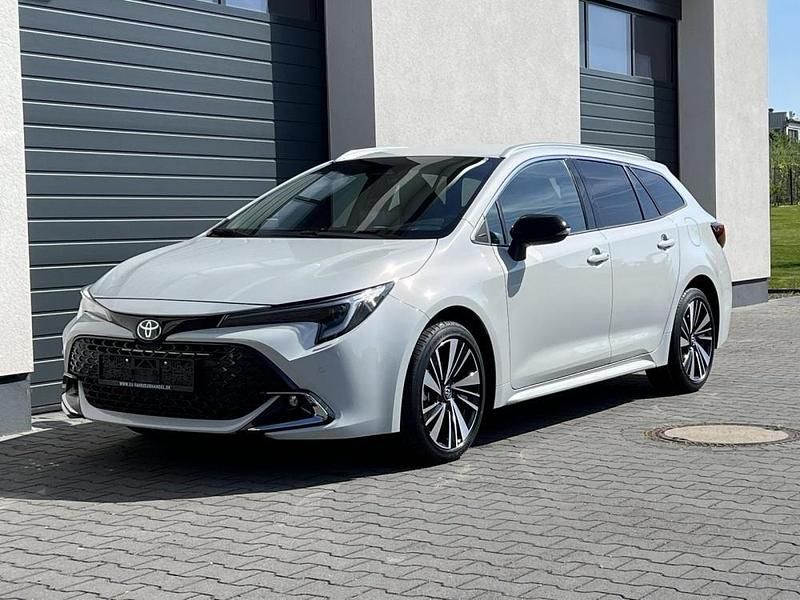 Neu 2025 Toyota Corolla Style Kombi | 34.169 € - Bild 1/4