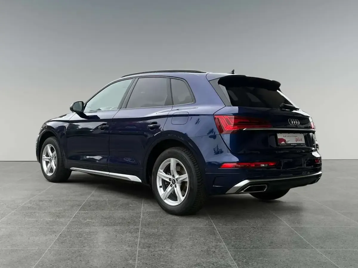 Gebraucht Audi Q5 S-Line 367 PS (269 kW) 2022 Navarrablau metallic SUV