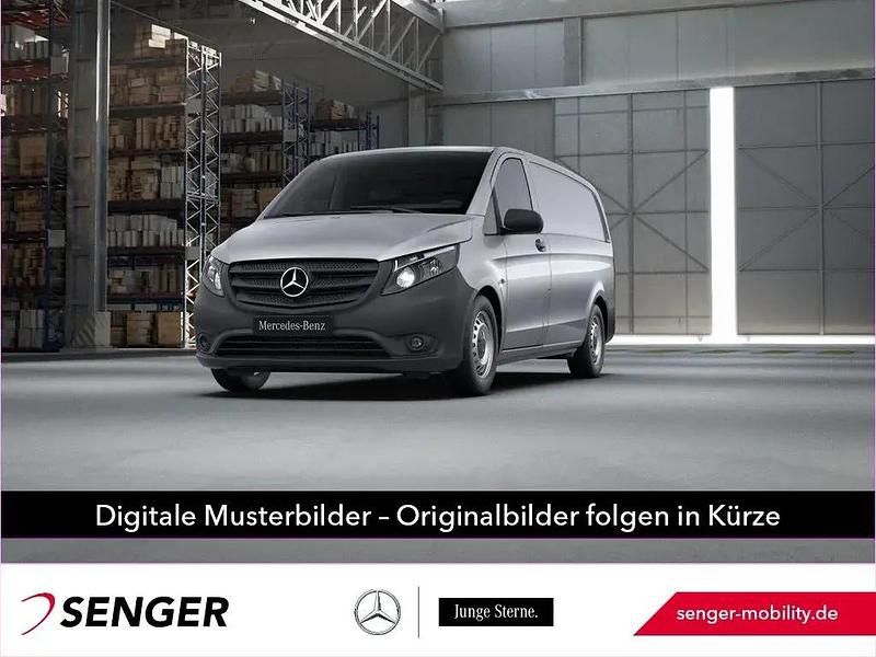 Silber Gebraucht 2021 Mercedes Vito Van / Kleinbus | 24.931 € (Fairer Preis) - Bild 1/1