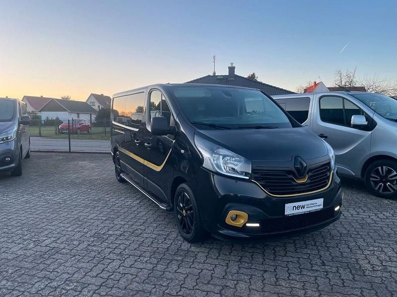 Gebraucht Renault Trafic 145 PS (106 kW) 2019 Schwarz Van / Kleinbus