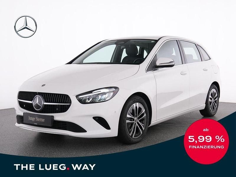 Unilack polarweiß Gebraucht 2024 Mercedes B180 Progressive Van / Kleinbus | 30.999 € (Guter Preis) - Bild 1/4