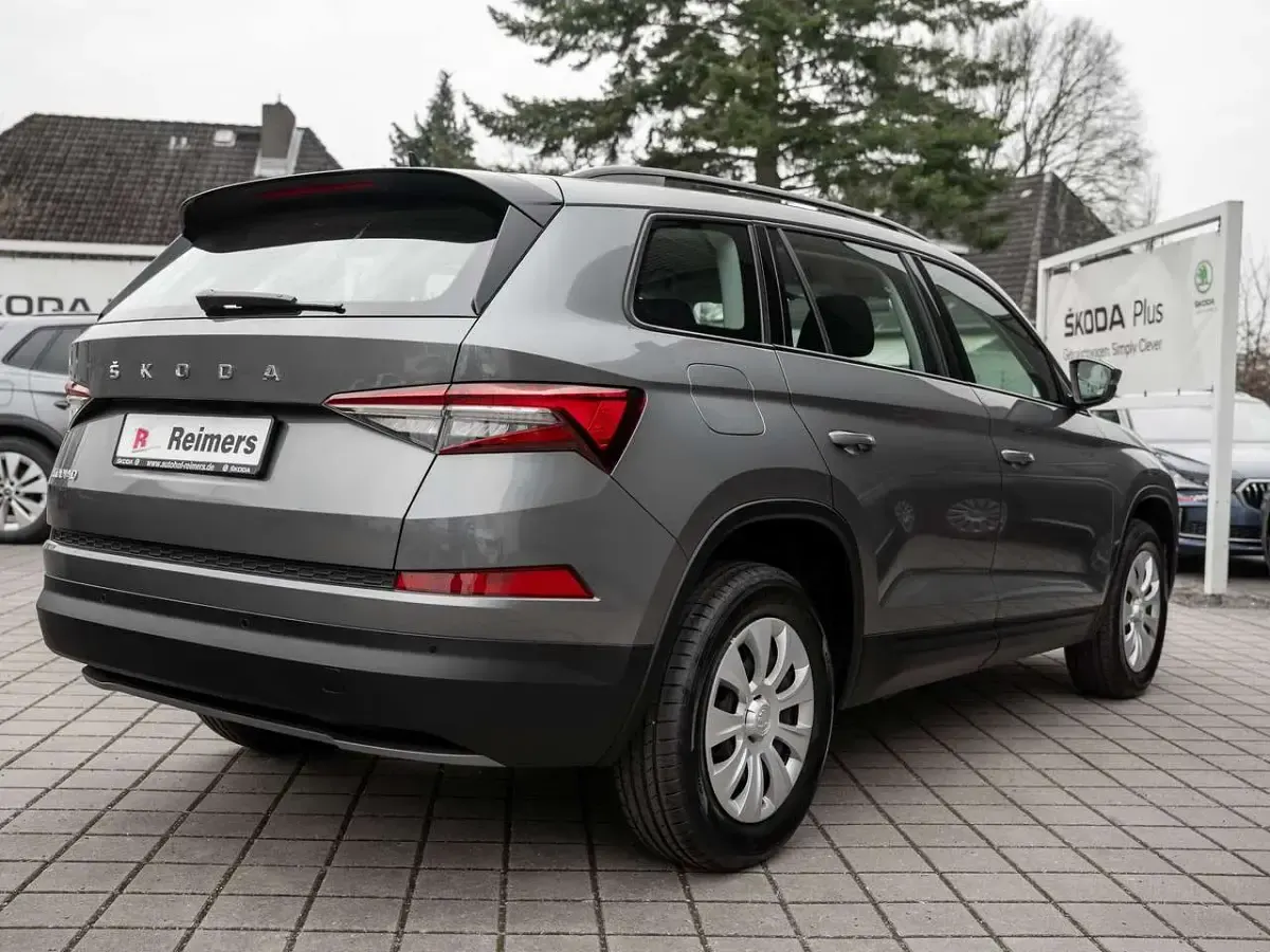 Gebraucht Skoda Kodiaq Active 150 PS (110 kW) 2021 Graphitegrau metallic SUV