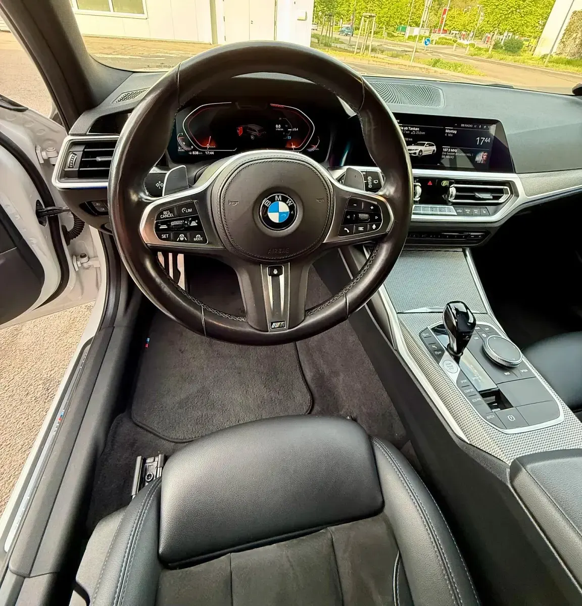 Gebraucht BMW 320 M Sport 190 PS (139 kW) 2020 Weiß Kombi