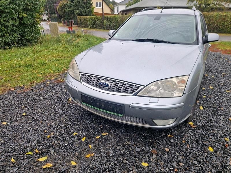 Silber Gebraucht 2005 Ford Mondeo Kombi | 1.000 € (Superpreis) - Bild 1/4