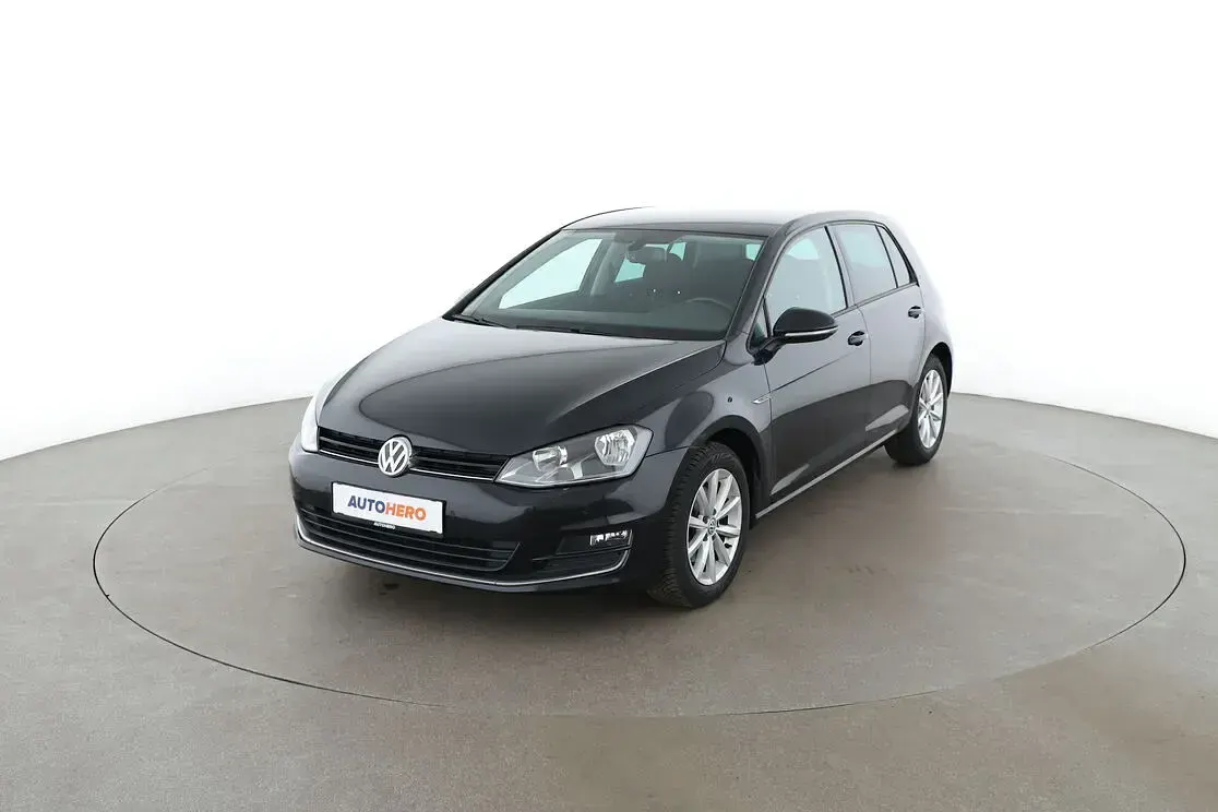 Gebraucht VW Golf VII LOUNGE 125 PS (91 kW) 2015 Limousine