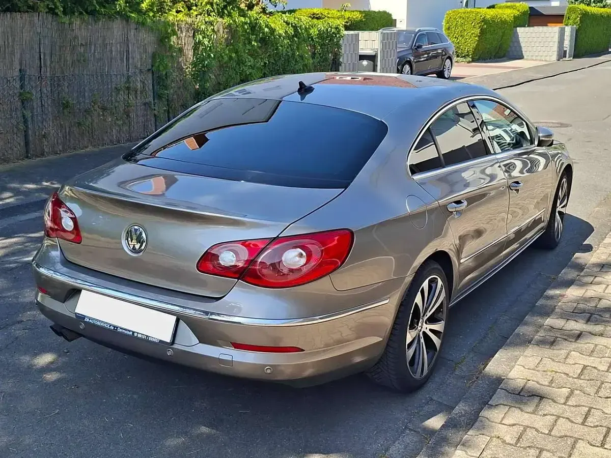 Gebraucht VW CC Exclusive 140 PS (102 kW) 2011 Bronze Limousine