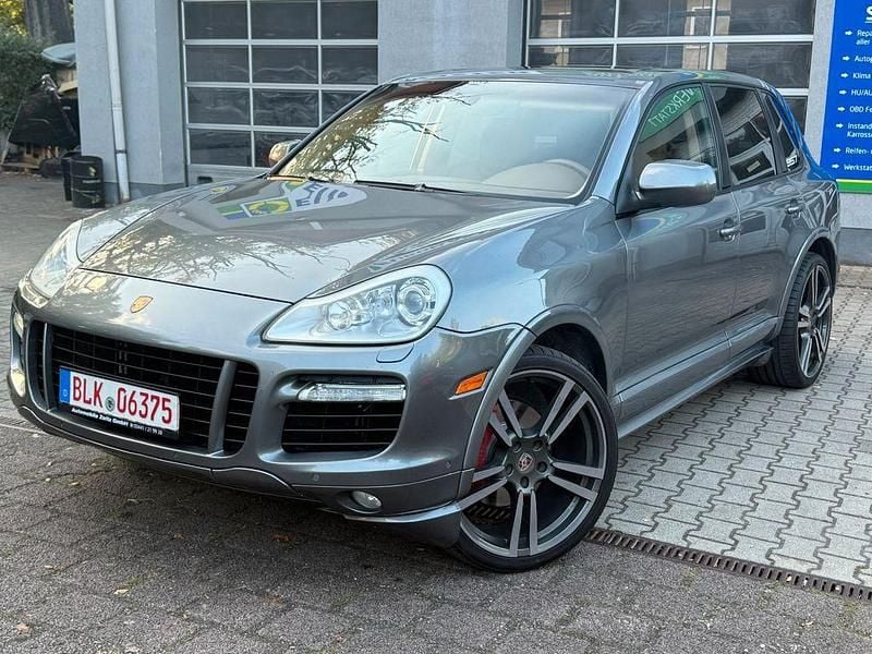 Grau Gebraucht 2008 Porsche Cayenne GTS SUV | 13.999 € (Fairer Preis) - Bild 1/4