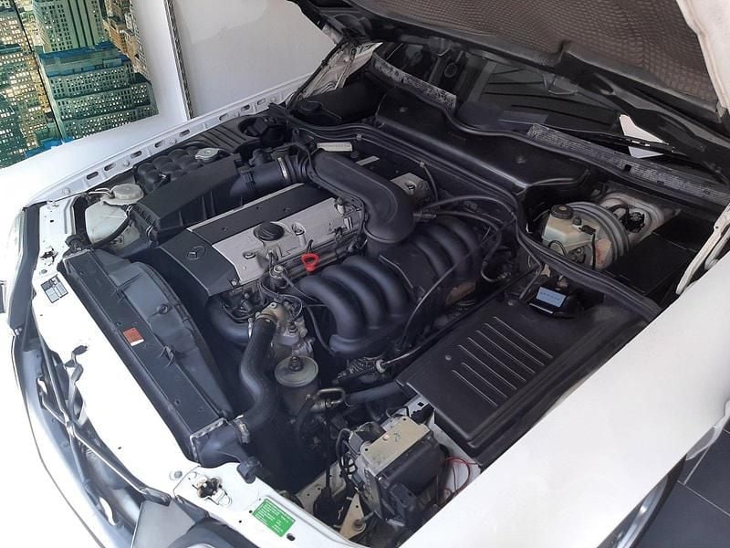 Gebraucht Mercedes SL320 231 PS (169 kW) 1996 Weiß Cabrio