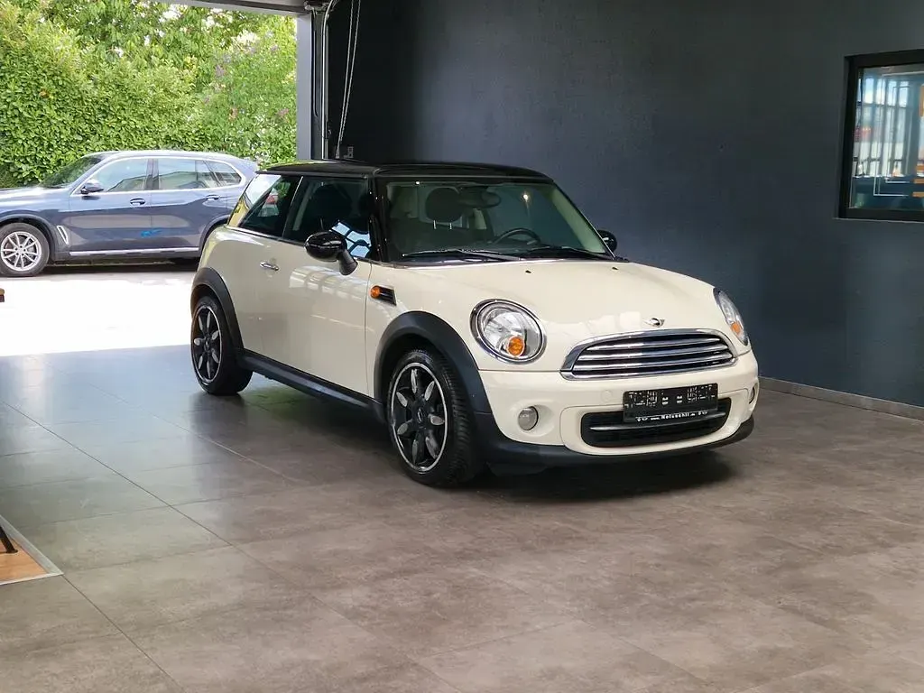 Gebraucht Mini Cooper Salt 122 PS (89 kW) 2011 Weiß Kleinwagen
