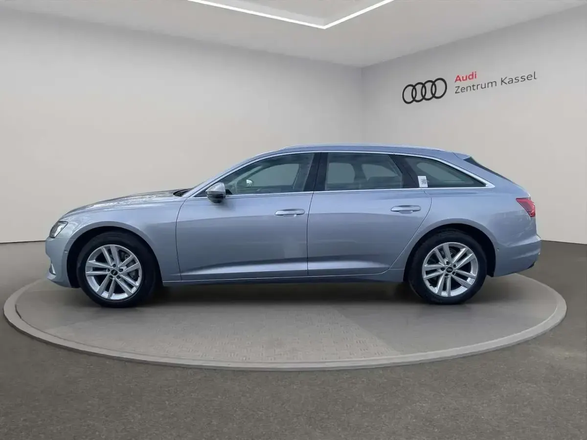 Gebraucht Audi A6 Sport 204 PS (150 kW) 2023 Florettsilber metallic Kombi