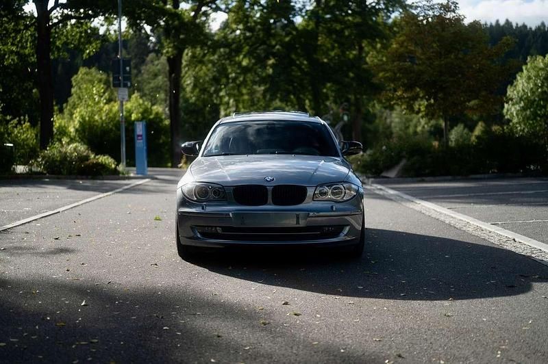 Gebraucht 2008 BMW 120 Kleinwagen | 9.750 € - Bild 1/4