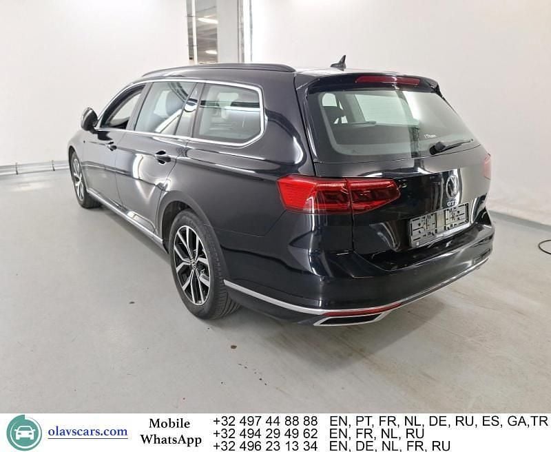 Gebraucht VW Passat Sport 156 PS (114 kW) 2020 Grau Limousine