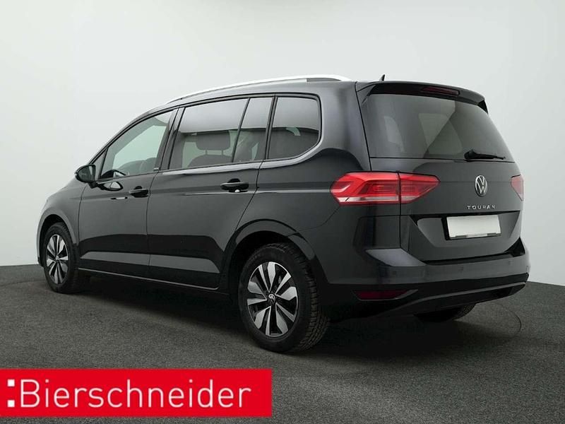 Gebraucht VW Touran Move 122 PS (89 kW) 2024 Schwarz Van / Kleinbus