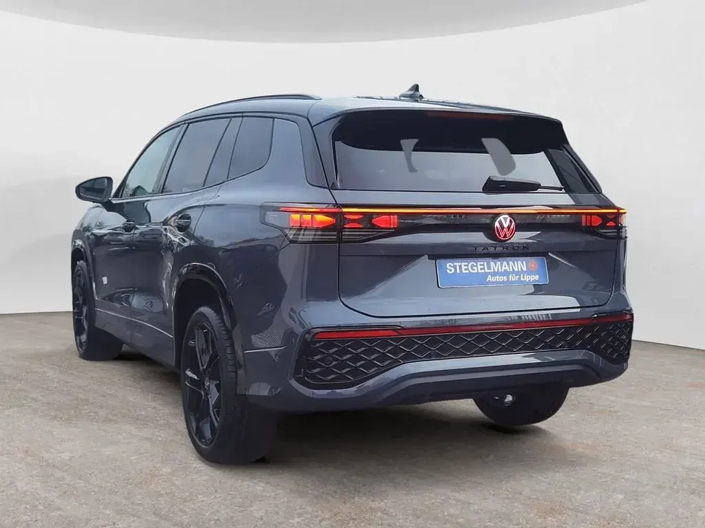 Neu VW Tayron R-line 193 PS (141 kW) 2026 Grau SUV