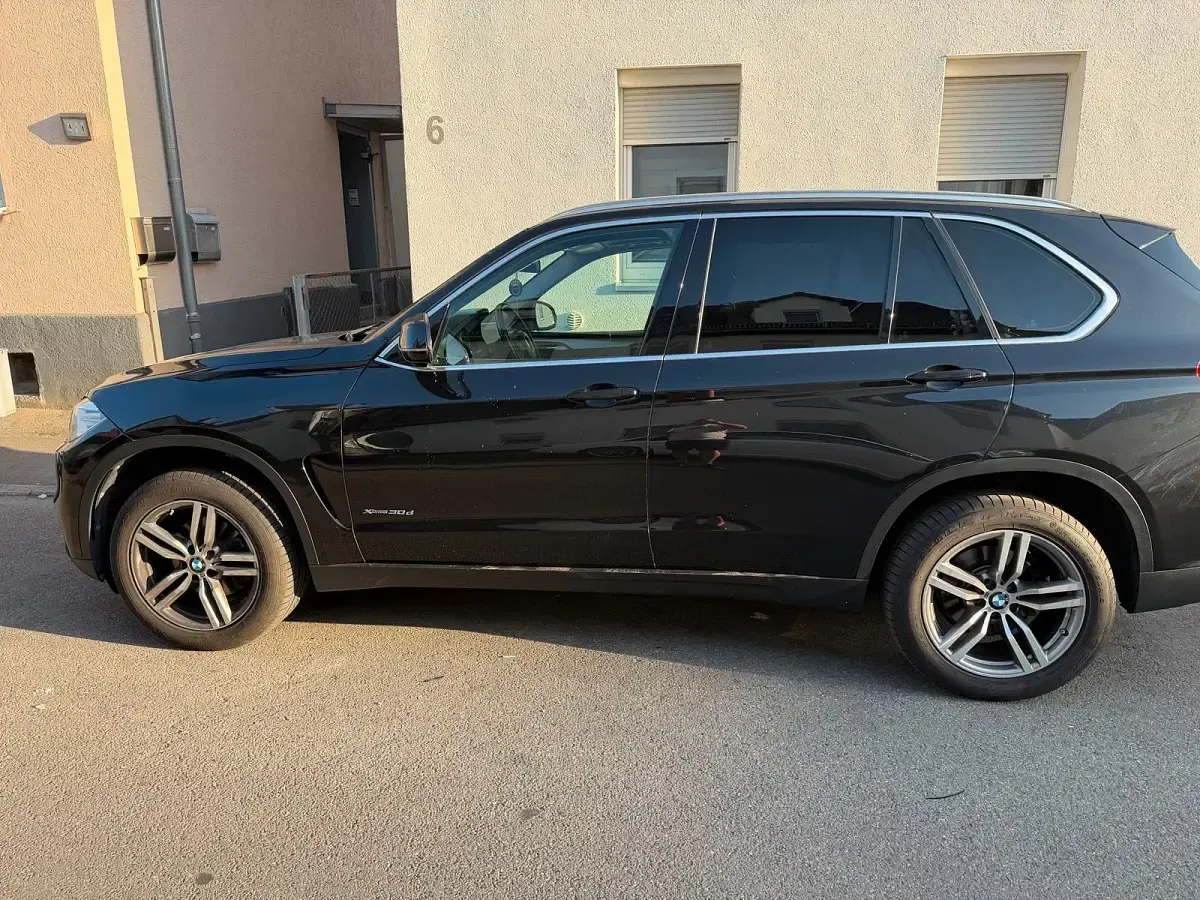 Gebraucht BMW X5 258 PS (189 kW) 2014 Schwarz SUV