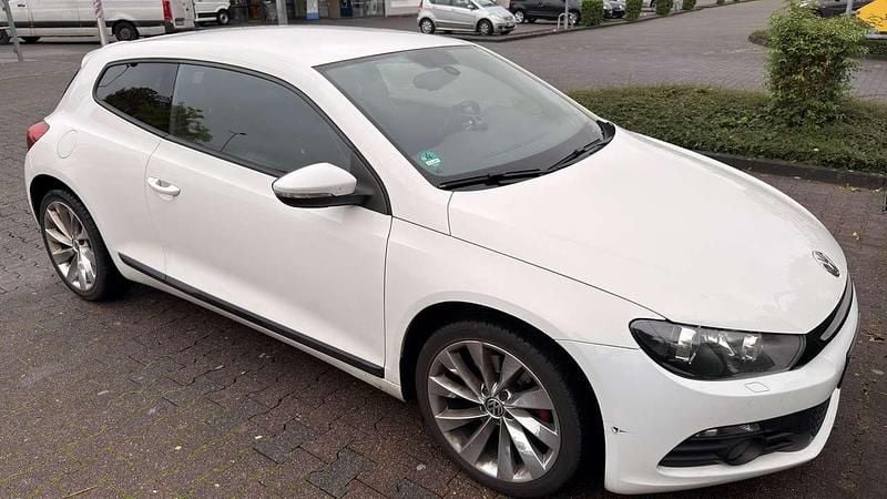 Weiß Gebraucht 2009 VW Scirocco Coupé | 5.000 € (Superpreis) - Bild 1/4