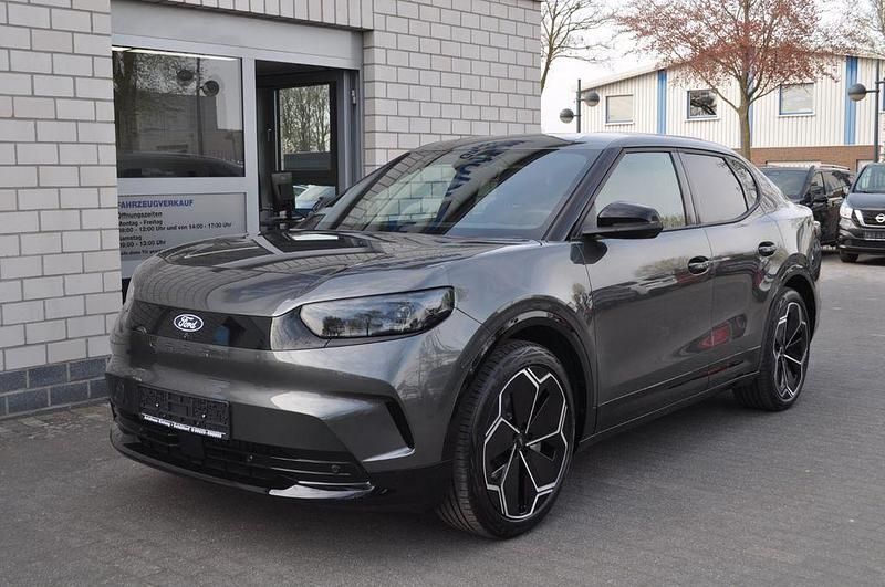 Nowe Ford Capri Premium 210 kW (286 KM) 2025 Szary SUV