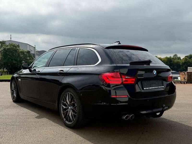 Gebraucht BMW 525 204 PS (150 kW) 2011 Schwarz Kombi