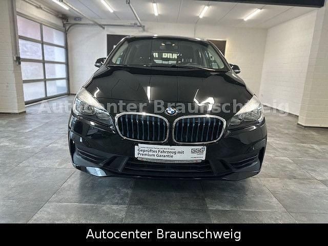 Gebraucht BMW 225 Active Tourer Advantage 136 PS (100 kW) 2018 Schwarz Van / Kleinbus