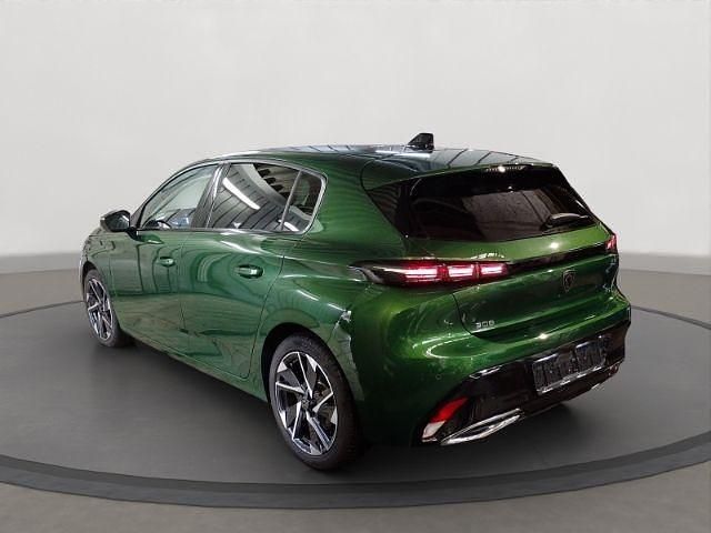 Gebraucht Peugeot 308 Allure 131 PS (96 kW) 2023 Oliviengrünmetallic Limousine