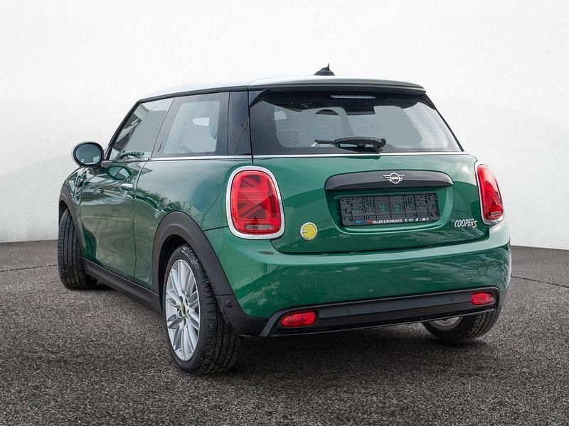 Gebraucht Mini Cooper SE 135 kW (184 PS) 2022 Grün Kleinwagen