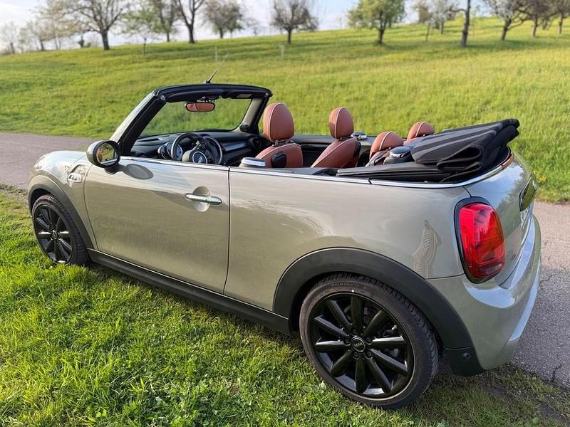 Gebraucht Mini Cooper S Cabriolet 192 PS (141 kW) 2018 Grau Cabrio