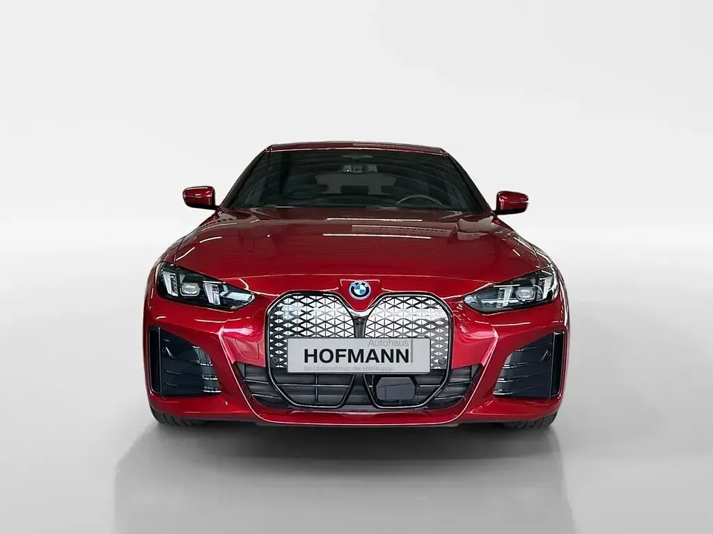 Gebraucht BMW i4 M Sport 294 kW (401 PS) 2025 Fire red metallic Limousine