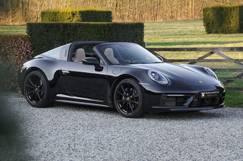 Schwarz Gebraucht 2023 Porsche 911 Targa 4 Chrono Cabrio | 147.900 € (Superpreis) - Bild 1/4