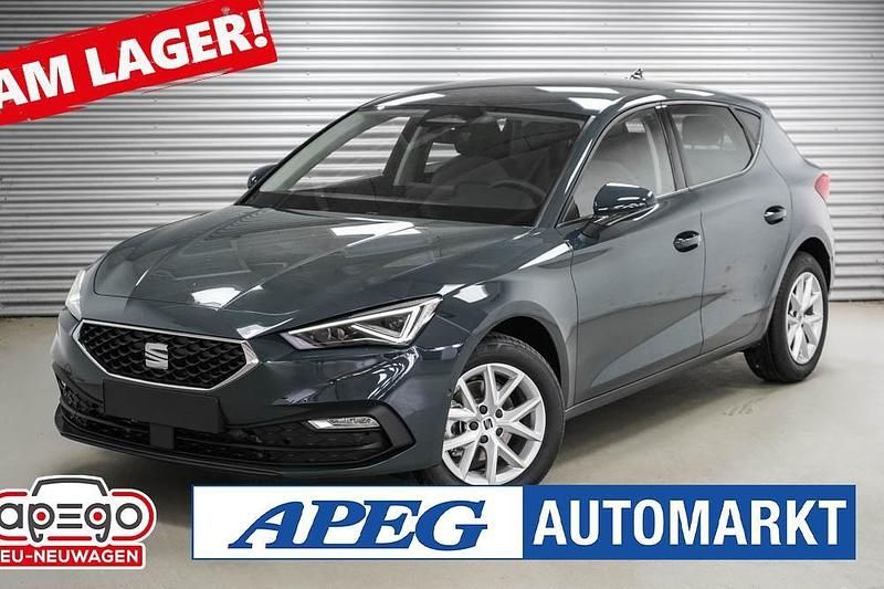 Blau Neu 2025 Seat Leon Style Limousine | 23.591 € (Guter Preis) - Bild 1/4