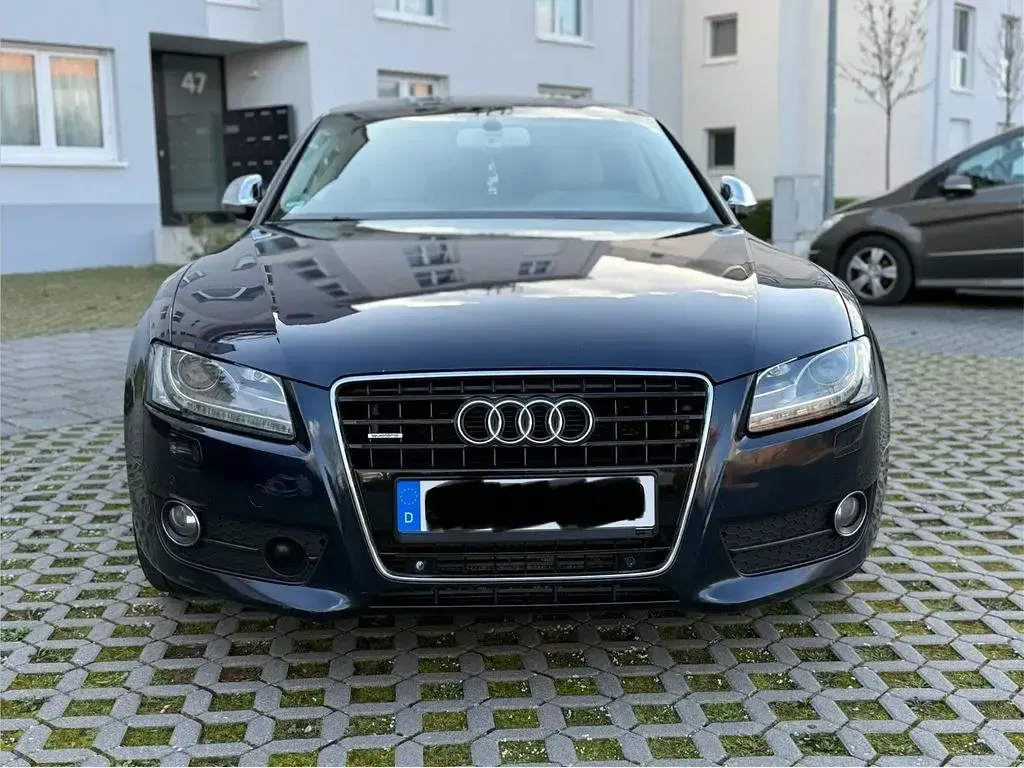 Używany Audi A5 Ambiente 239 KM (175 kW) 2009 Niebieski Coupe