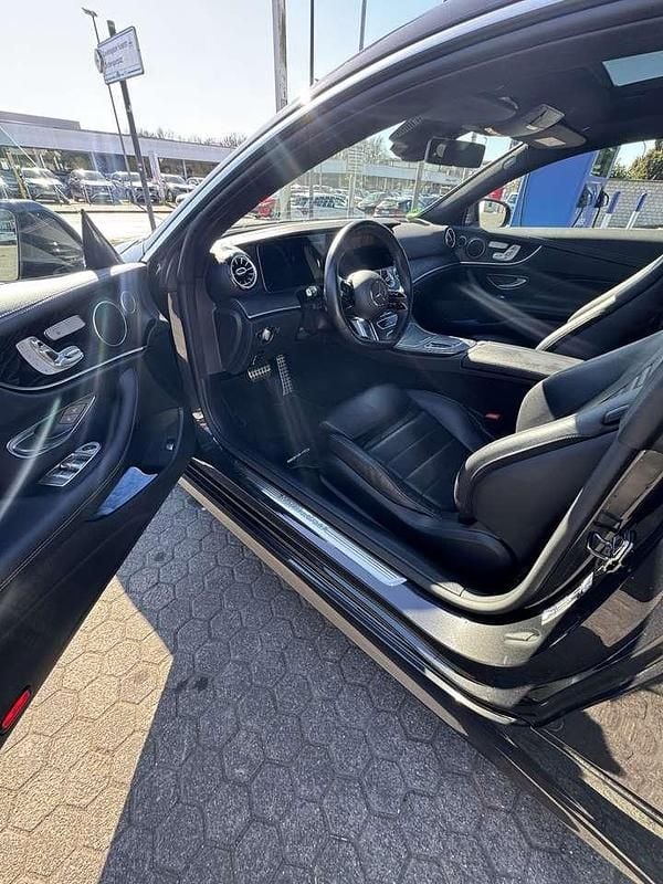 Gebraucht Mercedes E400 330 PS (242 kW) 2023 Grau Coupé