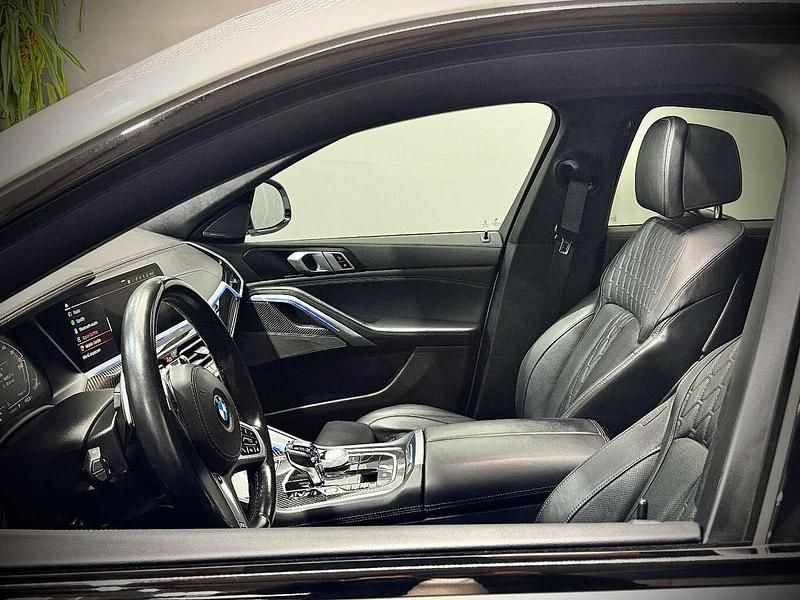 Gebraucht BMW X6 M 530 PS (389 kW) 2023 Mineralweiss SUV