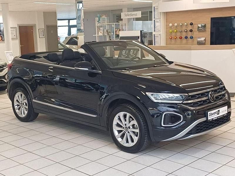 Gebraucht VW T-Roc Cabriolet Style 110 PS (80 kW) 2024 Schwarz Cabrio