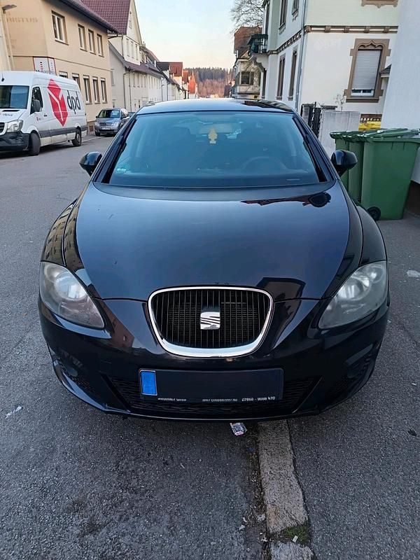 Gebraucht VW Golf VI 125 PS (91 kW) 2010 Schwarz Kleinwagen