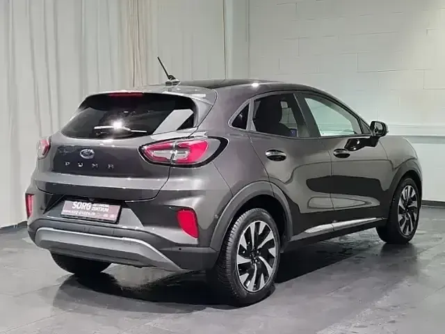 Gebraucht Ford Puma Titanium 125 PS (91 kW) 2024 Grau, magnetic metallic SUV