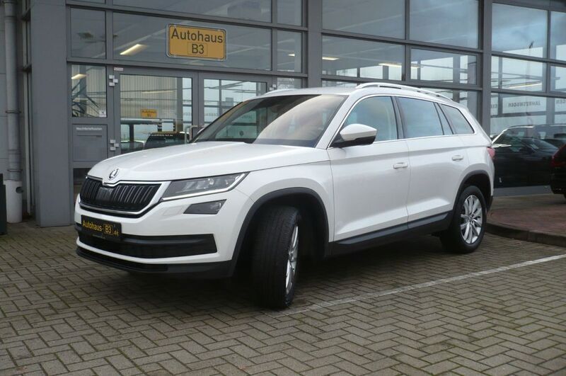 Weiß Gebraucht 2020 Skoda Kodiaq Business Line SUV | 18.681 € (Fairer Preis) - Bild 1/4