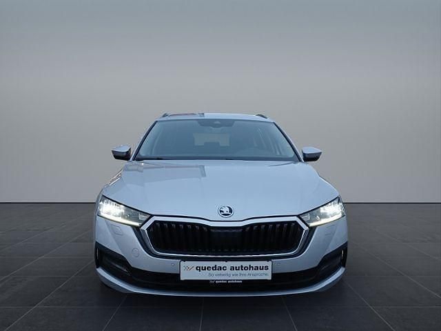 Gebraucht Skoda Octavia Clever 150 PS (110 kW) 2021 Silber Kombi