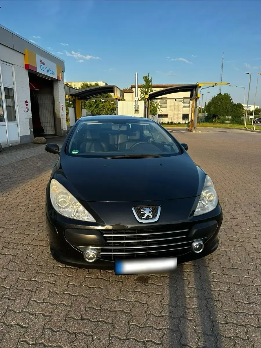 Gebraucht Peugeot 307 CC 110 PS (80 kW) 2007 Schwarz Cabrio
